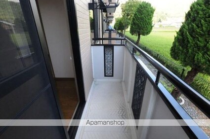 ロイヤルガーデン白狐Ｄ棟[2DK/47.91m2]のバルコニー