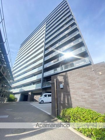 和歌山市雑賀屋町のマンションの外観1