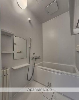 ハイネス中目黒[3DK/54.57m2]のバス