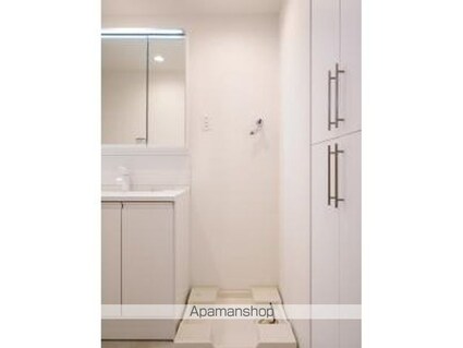 プライムアーバン新宿夏目坂タワーレジデンス[1DK/49.28m2]の内装3