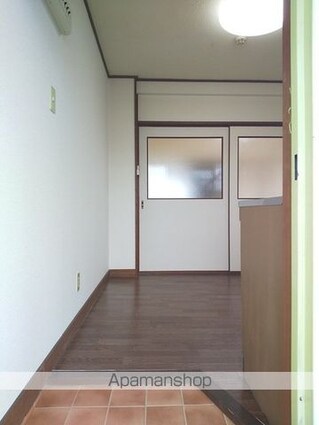 フロンティアＡＴ[2DK/38.07m2]の玄関