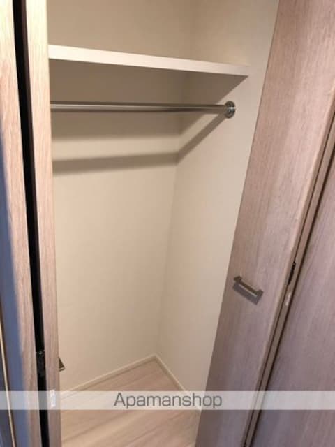 クロスレジデンス飯田橋[1K/25.88m2]の収納