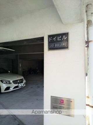 ドイビル[1K/18.9m2]の駐車場