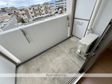 メゾンクレールⅢ[1K/27.94m2]のバルコニー