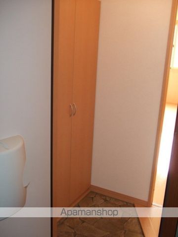 フェイバリット フラット B棟の内装写真