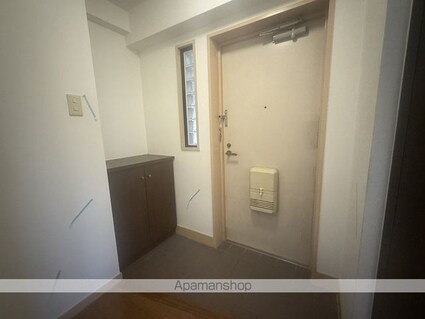 ダイアパレス庄内通[2LDK/59.2m2]の玄関