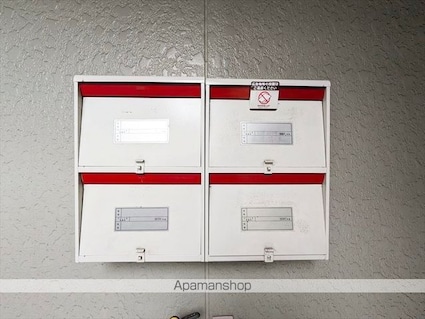 コーポ岡部　Ｂ棟[3K/41.77m2]の共用部