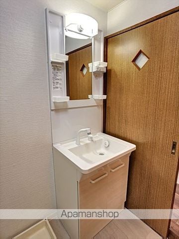 ジュネス保田3の内装写真