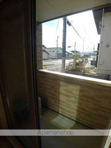 エレガンテ Iの内装写真