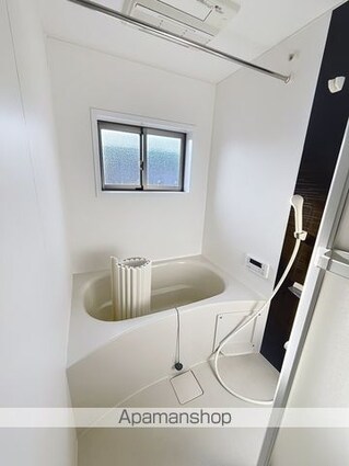 ガーデンヒルズ田村町　Ａ棟[2LDK/56.85m2]のバス