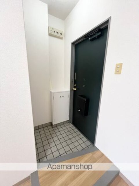 マンション本町[1DK/29.62m2]の玄関