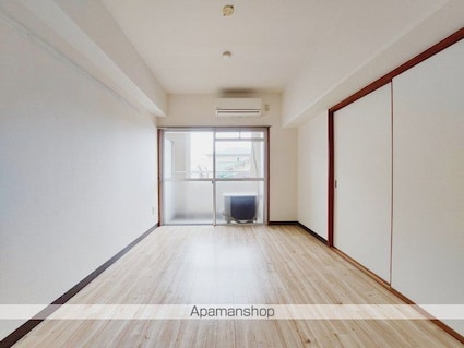 カサグランデ市坪[2DK/34m2]のリビング・居間