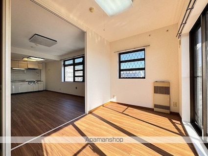 マンショングリーン立川[3LDK/69.4m2]の内装2