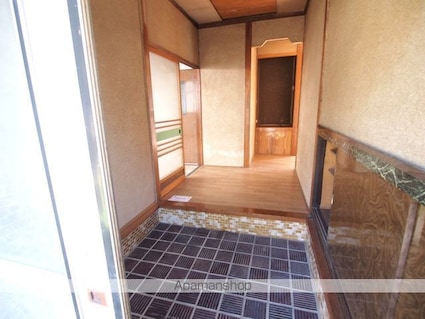 洗馬戸建[5LDK/106.37m2]の玄関