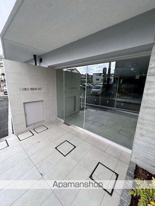 ルミーク本町イースト[1DK/25.44m2]のエントランス