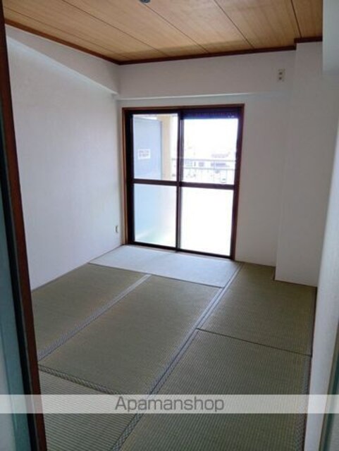 スクエアメゾン和歌山（旧サンＡ棟）[3LDK/61m2]の内装1