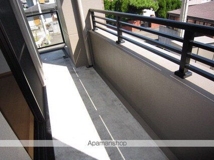 ダンデェリオン[2LDK/48m2]のバルコニー