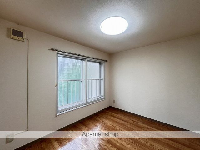 クレストテージ伏見の内装写真