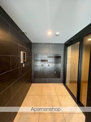 東京都練馬区旭丘１丁目[1LDK/42m2]のロビー