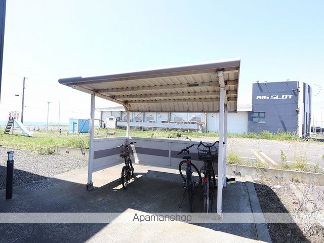 レオパレスサン インレットIIIの外観写真