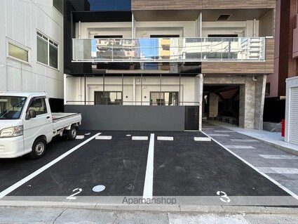 ＦＬＡＸ十日市[1LDK/32.54m2]の駐車場