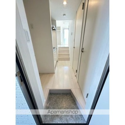 愛知県名古屋市中村区松原町５丁目[1K/20.22m2]の玄関