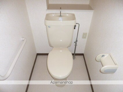 ラフィネ立川[3LDK/71.62m2]のトイレ