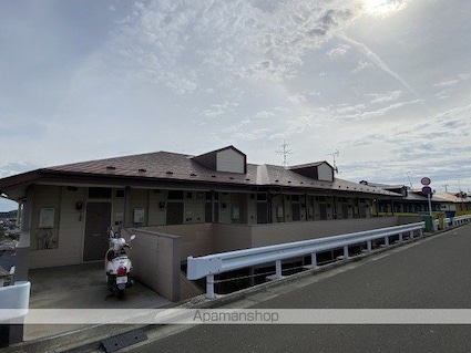 シャトレーⅠ松ケ丘[1K/19.87m2]の外観3