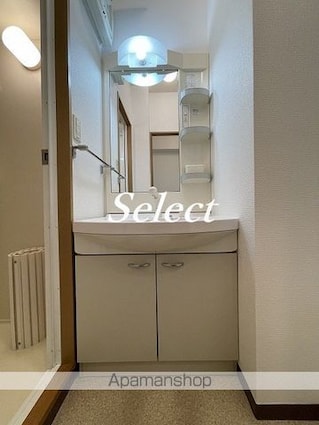 神奈川県横浜市中区弥生町１丁目[1K/29.1m2]の洗面所