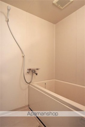 ＡＣＴＹ梅本Ⅱ[3LDK/75.7m2]のバス