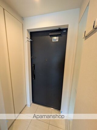 東京都中野区本町４丁目[1K/25.11m2]の玄関