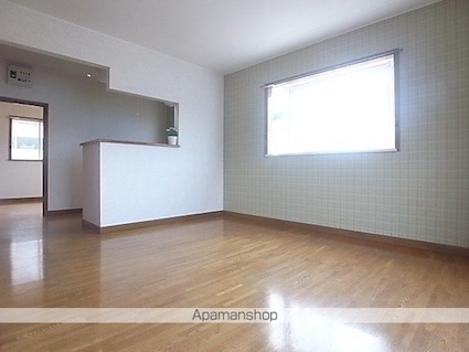 ハイツプリティウッド[2LDK/50.92m2]のリビング・居間