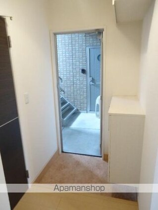 Ｙ．サイレント　ヴィラージュ[2LDK/58.33m2]の玄関