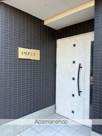 テリアズ港町の玄関写真