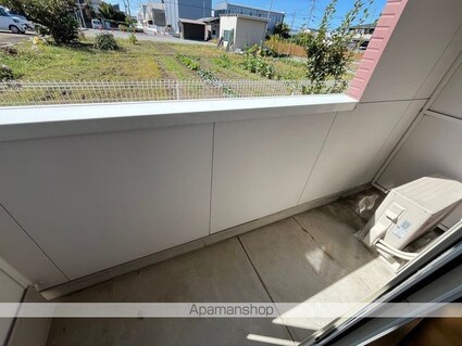 ラック　ペーシュ[1K/25.25m2]のバルコニー