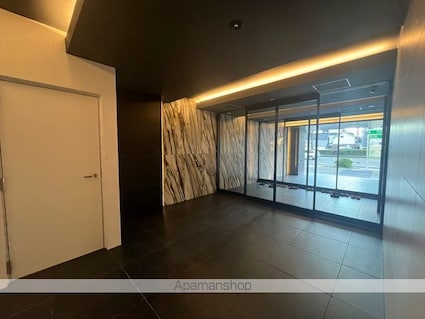 Ｔｈａｍｅｓ　ｇａｒｄｅｎ　ｐｌａｃｅ[1K/28.52m2]のロビー