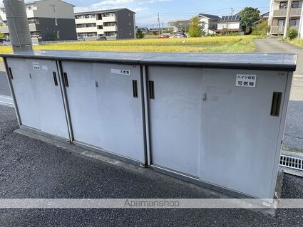 ハイツ佐紀[1K/25m2]の共用部1