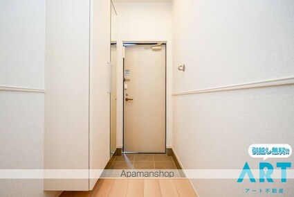 愛媛県伊予郡松前町大字南黒田[2LDK/59.58m2]の玄関