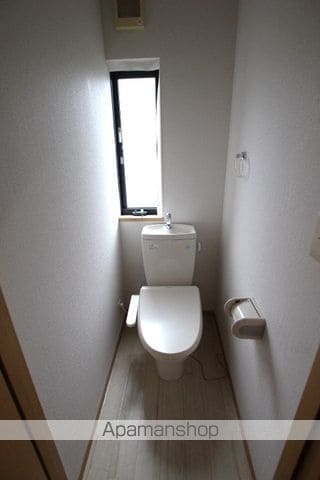 レジデンスヤマダIIIの内装写真