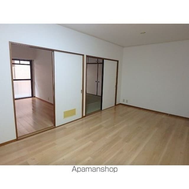 東京都世田谷区弦巻３丁目[3DK/56.7m2]のリビング・居間