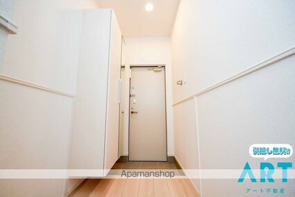 愛媛県伊予郡松前町大字南黒田[1LDK/50.05m2]の玄関