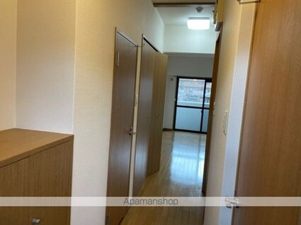 福岡県福岡市南区清水３丁目[1R/22.64m2]の玄関