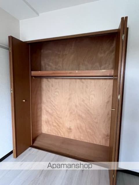 シャトレー千葉寺[3LDK/69.31m2]の収納