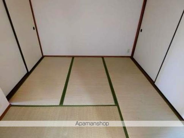 レークサイドパークの内装写真