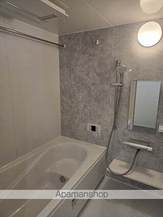 Ｄーｒｅｓｉｄｅｎｃｅ東川口Ｓ[2LDK/56.72m2]のバス