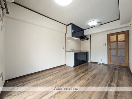 道後山本ビル[2DK/47.85m2]の内装1