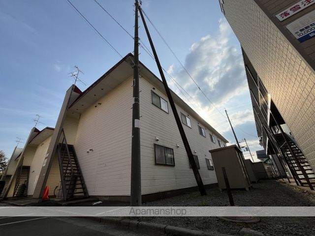 コーポサンシ3号棟の外観写真
