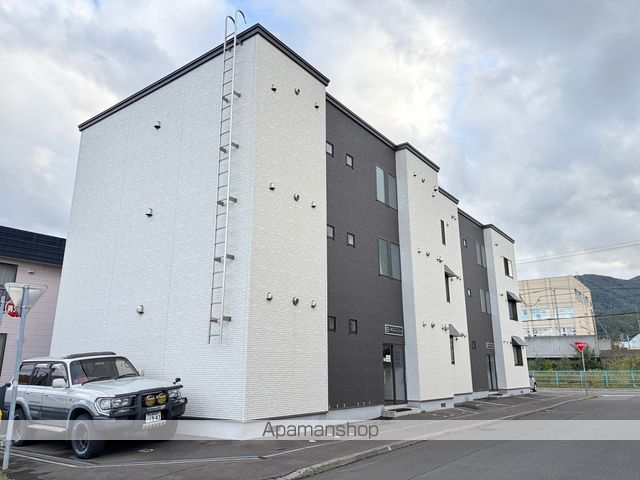 マンショングリーンの外観写真