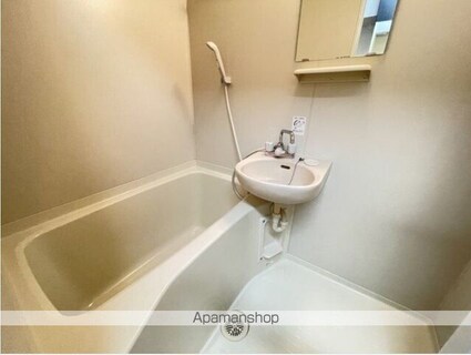 東京都昭島市大神町２丁目[1K/20.11m2]のバス