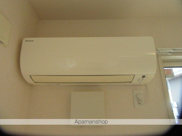 コンフォール川崎の内装写真